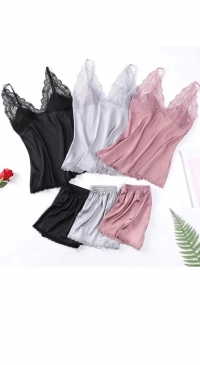 Ensemble caraco et short en satin (dernier lot)