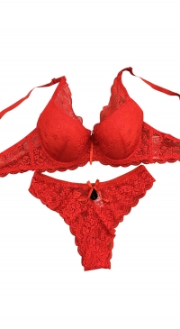 Soutien gorge dentelle et tanga