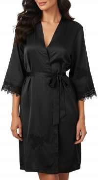 Kimono satin noir avec broderie