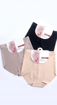 Culotte gaine tissu sans couture