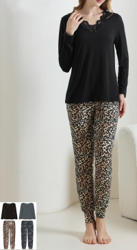Pyjama top uni dentelle et pantalon leopard
