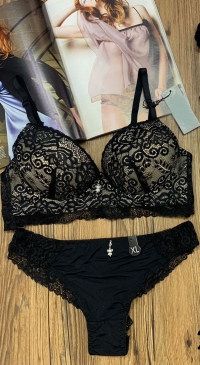 Ensemble soutien-gorge bonnet B avec tanga