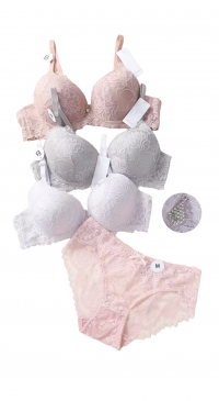 Ensemble bonnet B push up et boxer