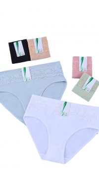 Culottes grandes tailles avec dentelle