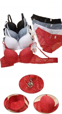 Soutien-gorge bonnet D culotte bresilienne
